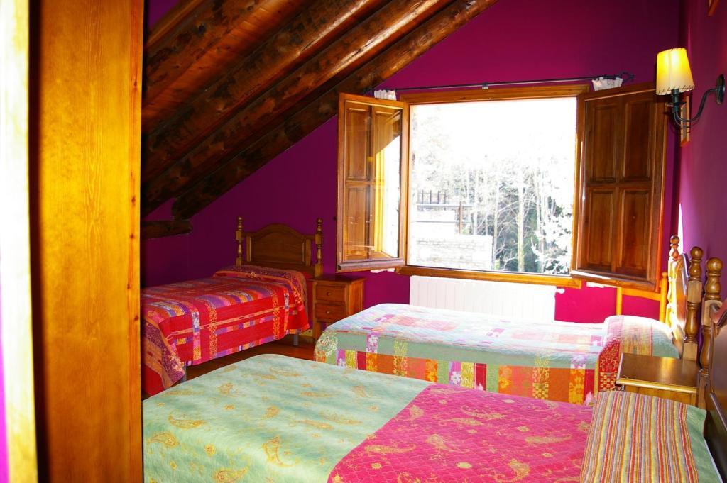 Hosteleria Santa Cruz Santa Cruz de la Serós 部屋 写真